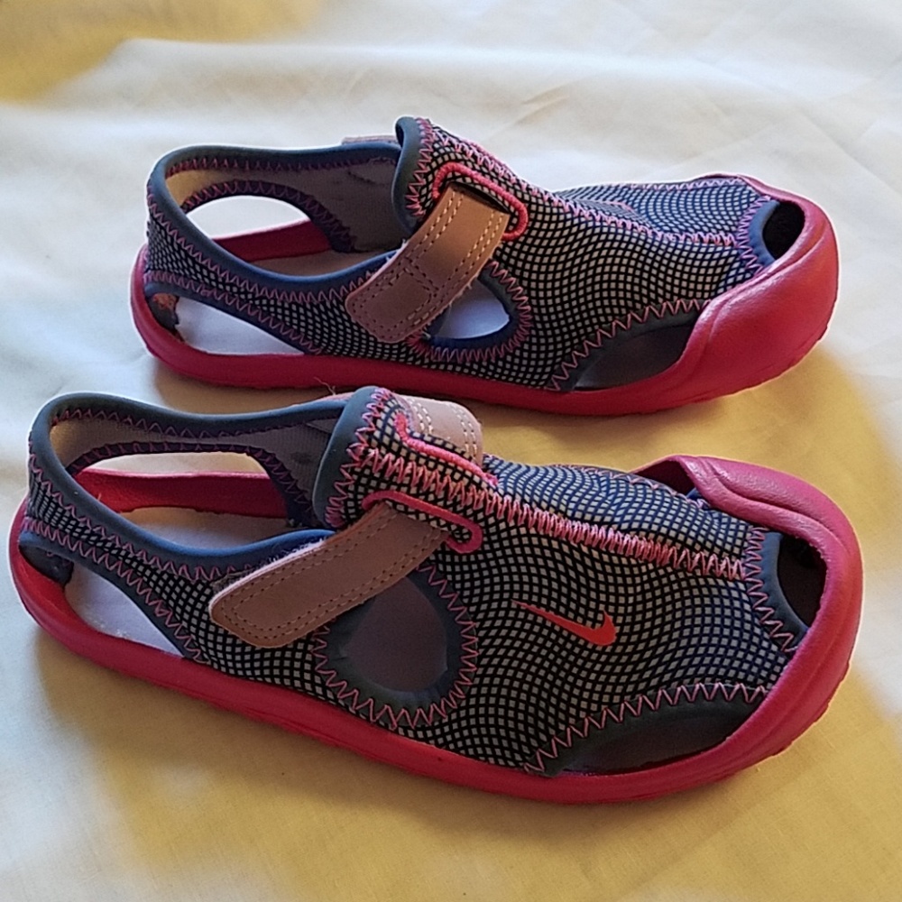 Nike Sunray Protect Sandals